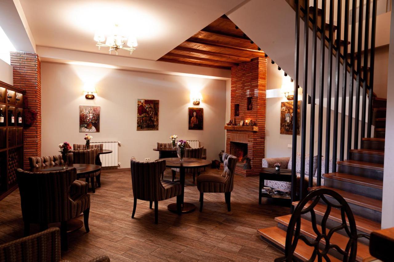 Hotel Winoterra Tiflis Exterior foto