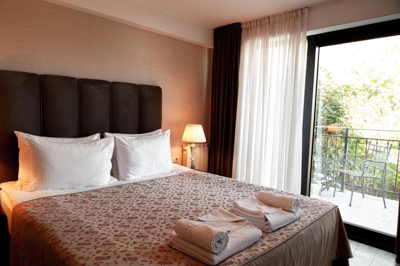 Hotel Winoterra Tiflis Exterior foto