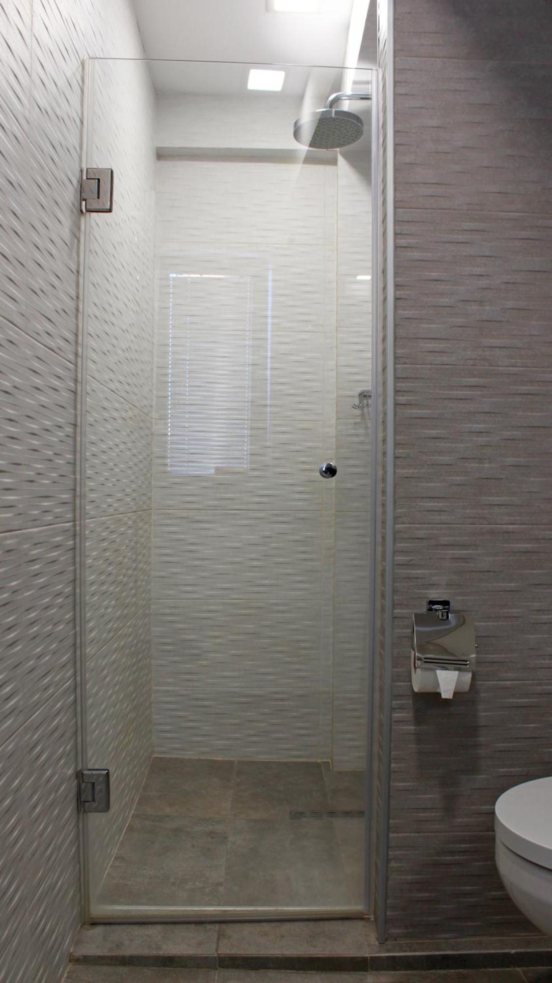 Hotel Winoterra Tiflis Habitación foto